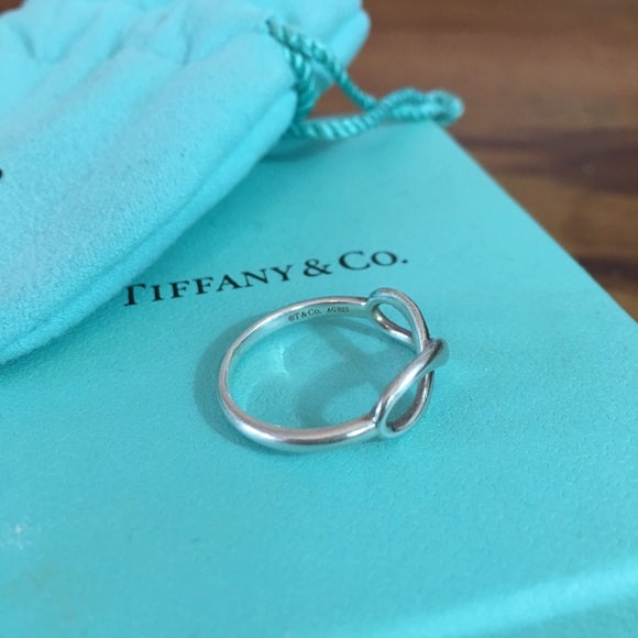 Tiffany & Co. Infinity Ring Size 7 - Picture 6 of 7